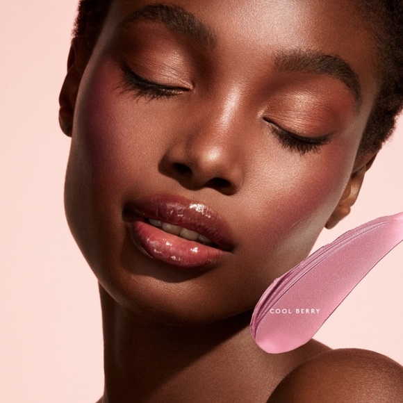 Fenty Cheeks Out Cream Blush Cool Berry - Picture 15 of 16